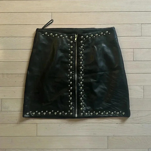 RD Style Dresses & Skirts - FAUX LEATHER STUDDED SKIRT